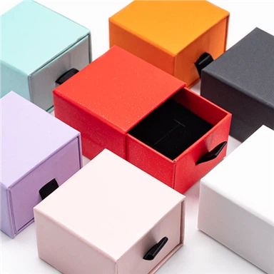 Kartonska kutija za nakit po narudžbi